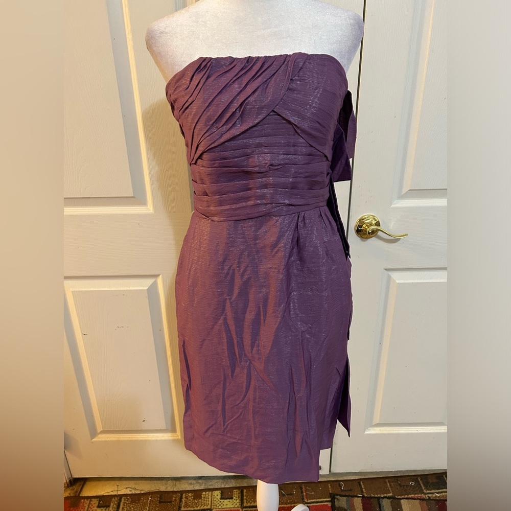 BCBGeneration purple strapless mini, size 6